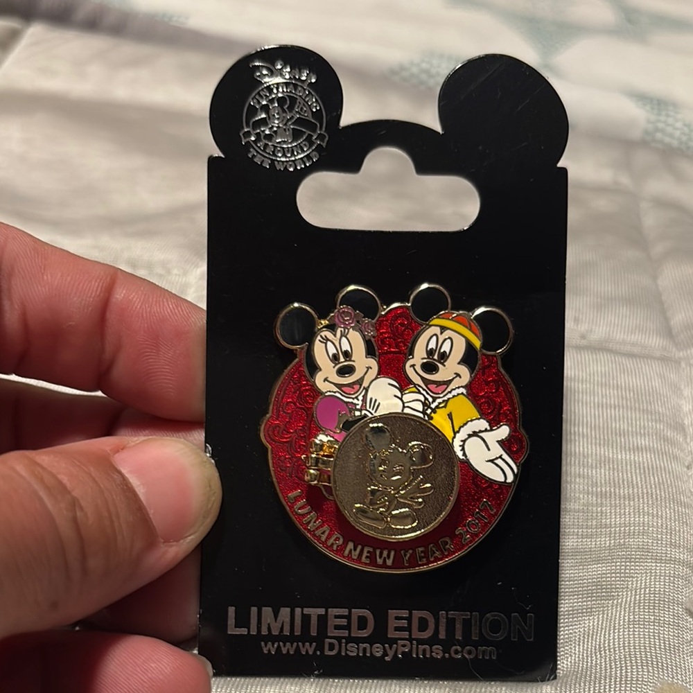 Disney Red and Gold Drawing and Illustrations Collectible Pin